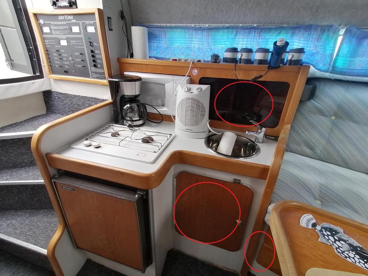 Sejour Insolite Sur Un Yacht. Bateau Hotel A Quai. La Rochelle  Exteriör bild